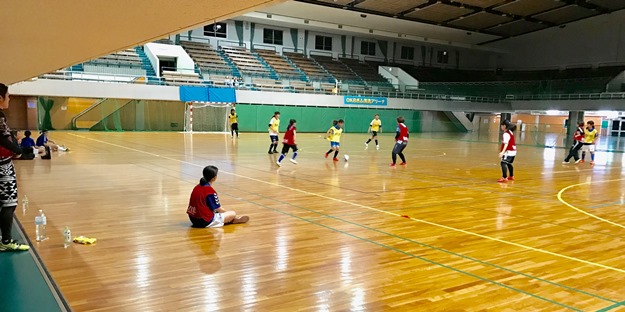 F女、リーグ戦 0430 HP1.jpg