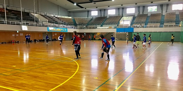 F女、リーグ戦 0430 HP2.jpg